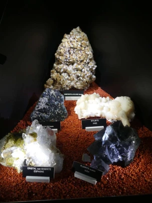 charbonnieres-orzeires-grottes-vallorbe-200