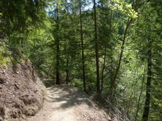 Corbières bord du lac de Gruyères Botterens Broc-Fabrique
