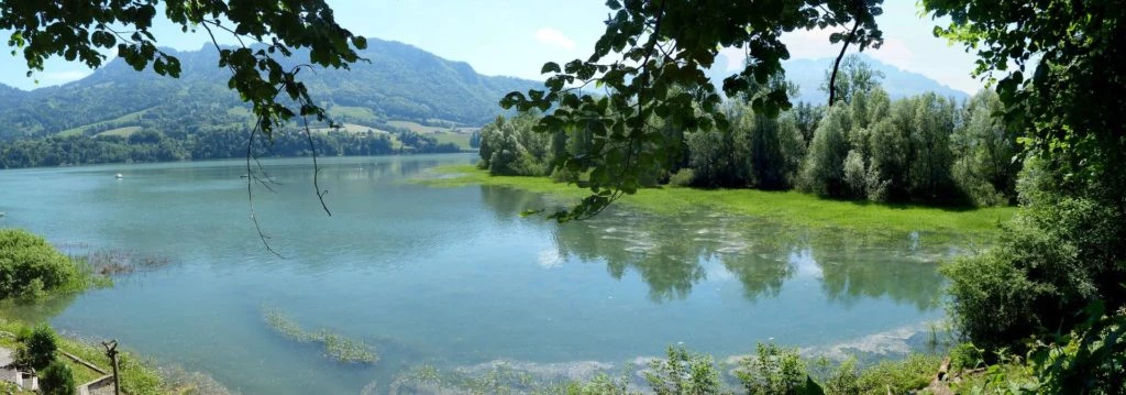 Corbières Les Planches chemin du lac de Gruyère Broc bois de Bouleyres Bulle