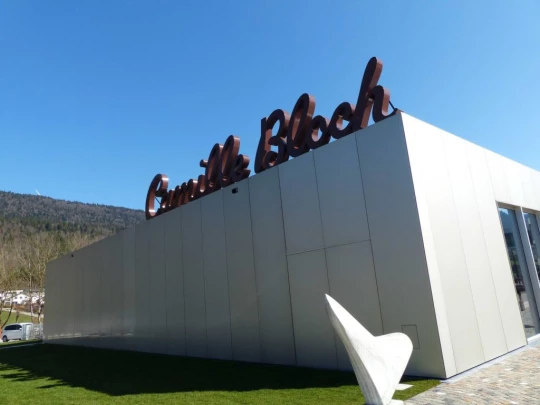 Courtelary, Camille Bloch, chocolat, Cormoret, Les Frasses, Villeret, St-Imier