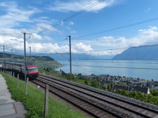 Grandvaux-gare Le Chaney Bossières La Conversion Pully Les Moulins