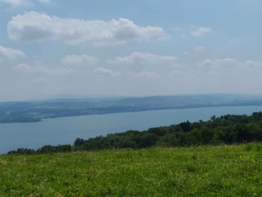 La Sauge Cudrefin Mont Vully Sugiez Morat Murten