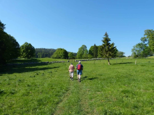 col de la Tourne Tablettes Solmon antenne TV Noiraigue
