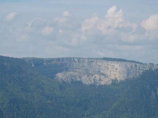 col de la Tourne Tablettes Solmon antenne TV Noiraigue
