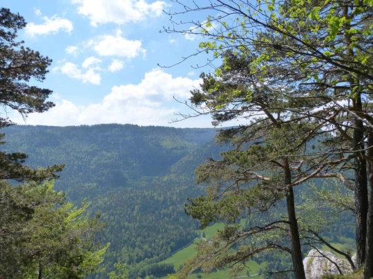 col de la Tourne Tablettes Solmon antenne TV Noiraigue