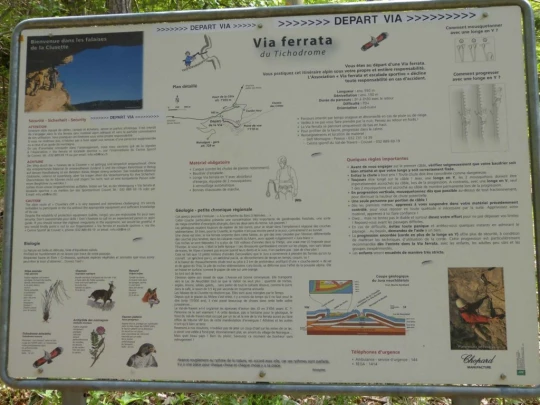 panneau col de la Tourne Tablettes Solmon antenne TV Noiraigue