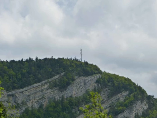 col de la Tourne Tablettes Solmon antenne TV Noiraigue