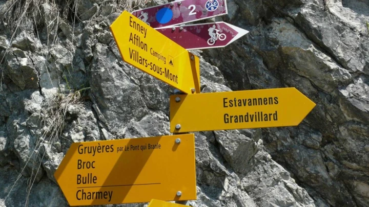 panneau Lessoc Le Bu Grandvillard le Pont qui branle Gruyères