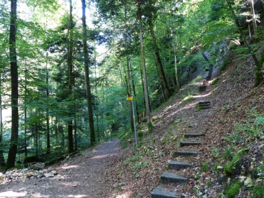 Noiraigue, gorges de l'Areuse, Champ-du-Moulin, restaurant de la Truite, Boudry