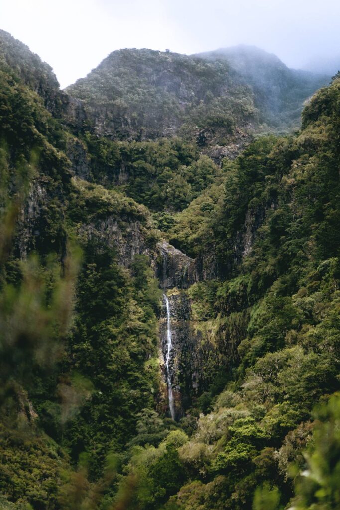 La cascade approche...