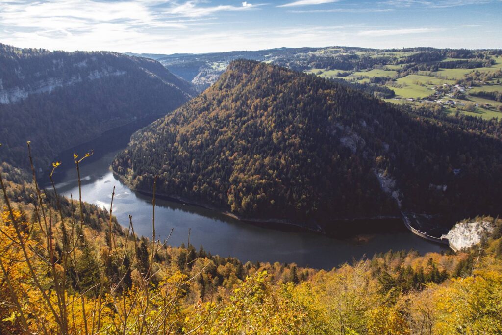Et nous voilà au point de départ ! Dernier coup d'oeil sur ce beau paysage avant de reprendre la route... Et non, pas de Rivella de fin de course aujourd'hui, le resto étant fermé pour les vacances !