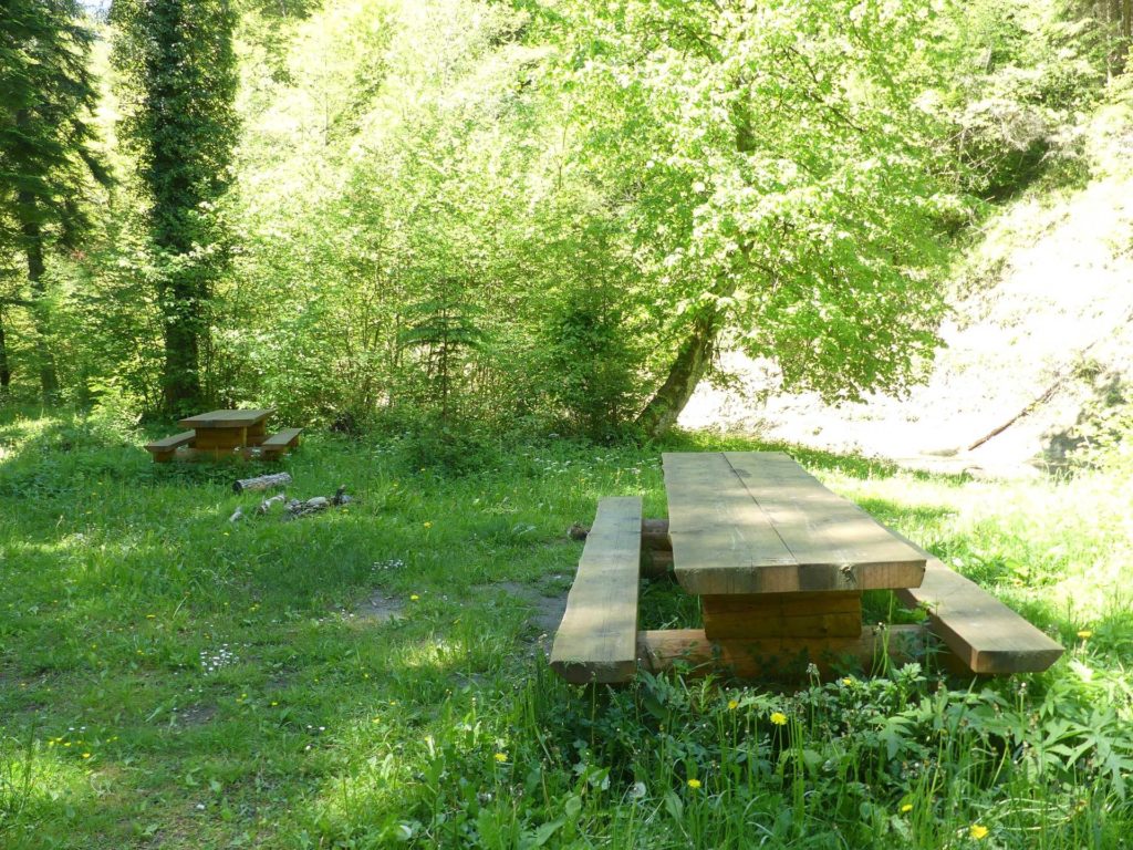 banc-1046