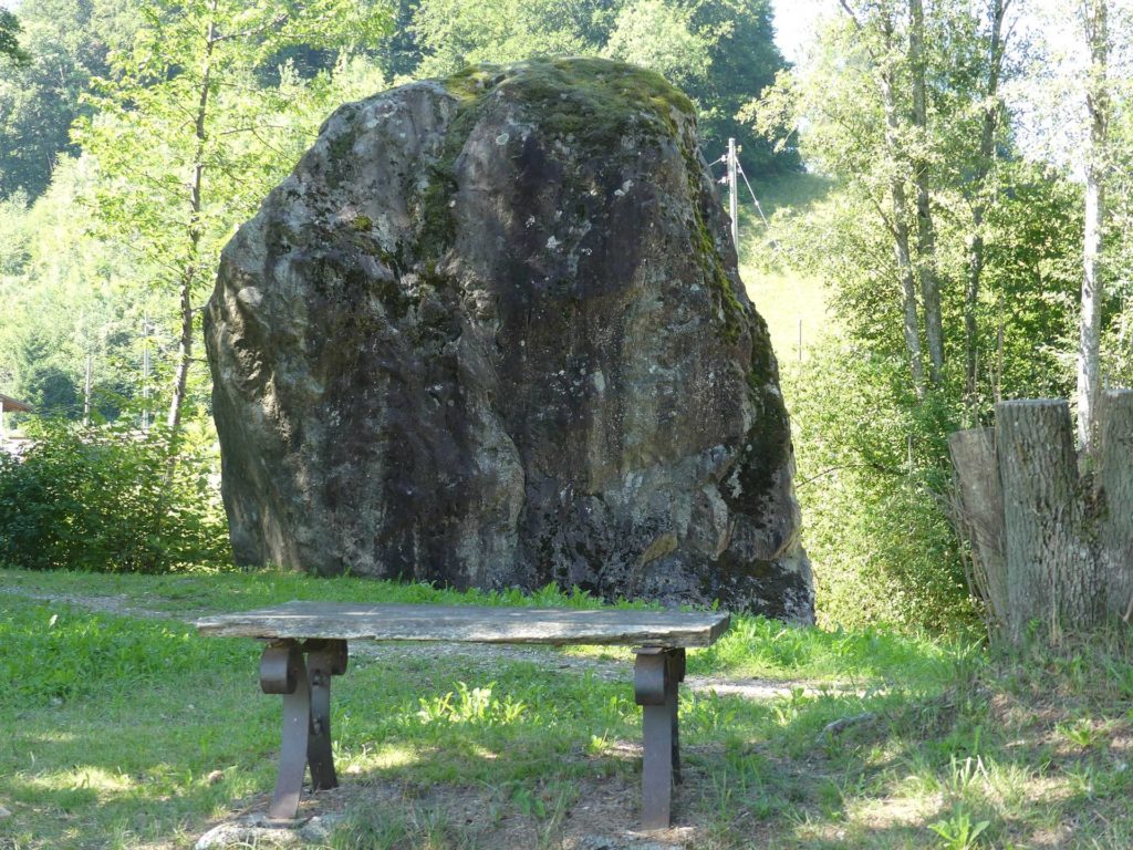 banc-1208