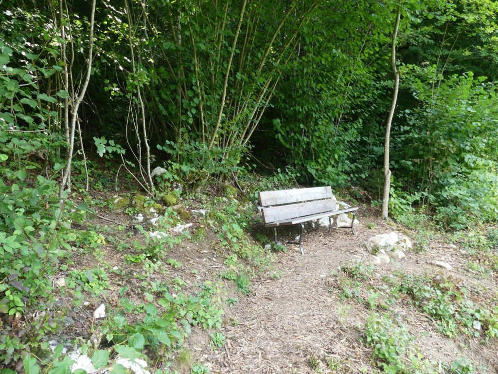 banc-2044