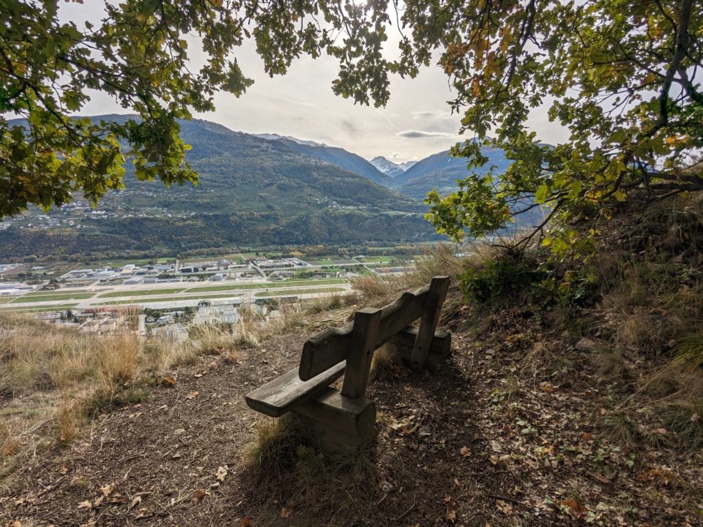 banc-3077