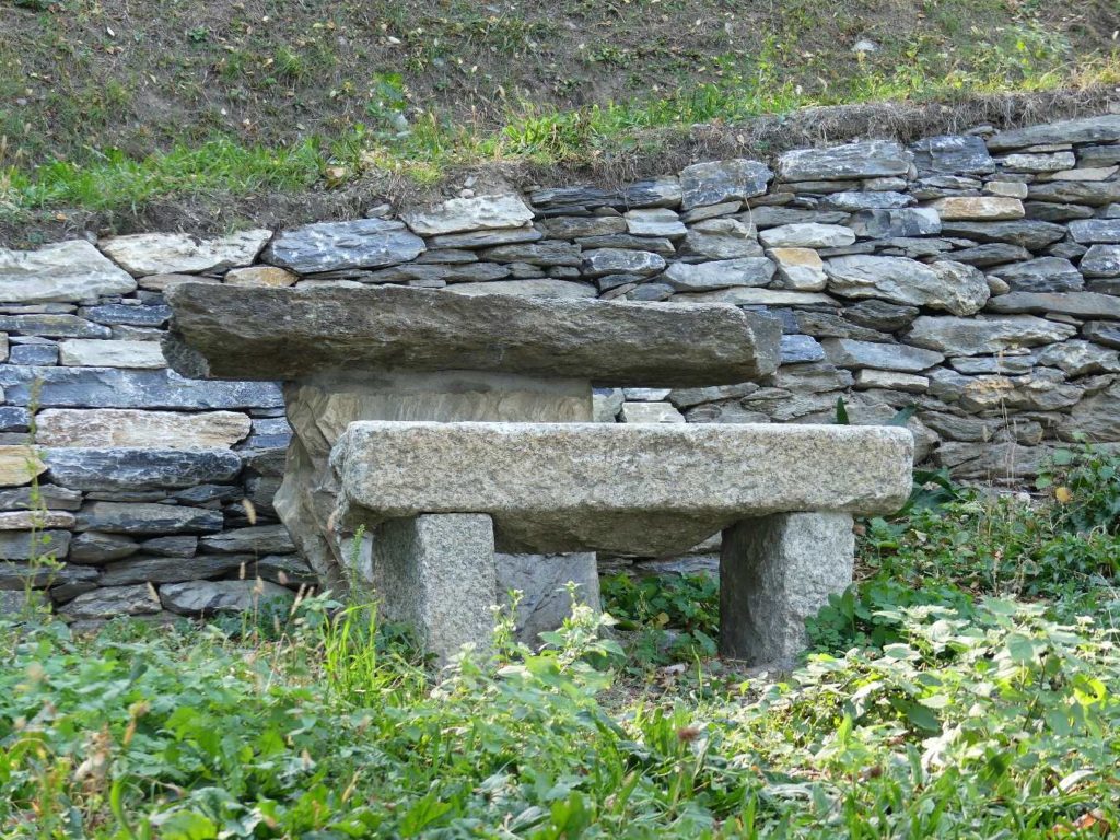 banc-859